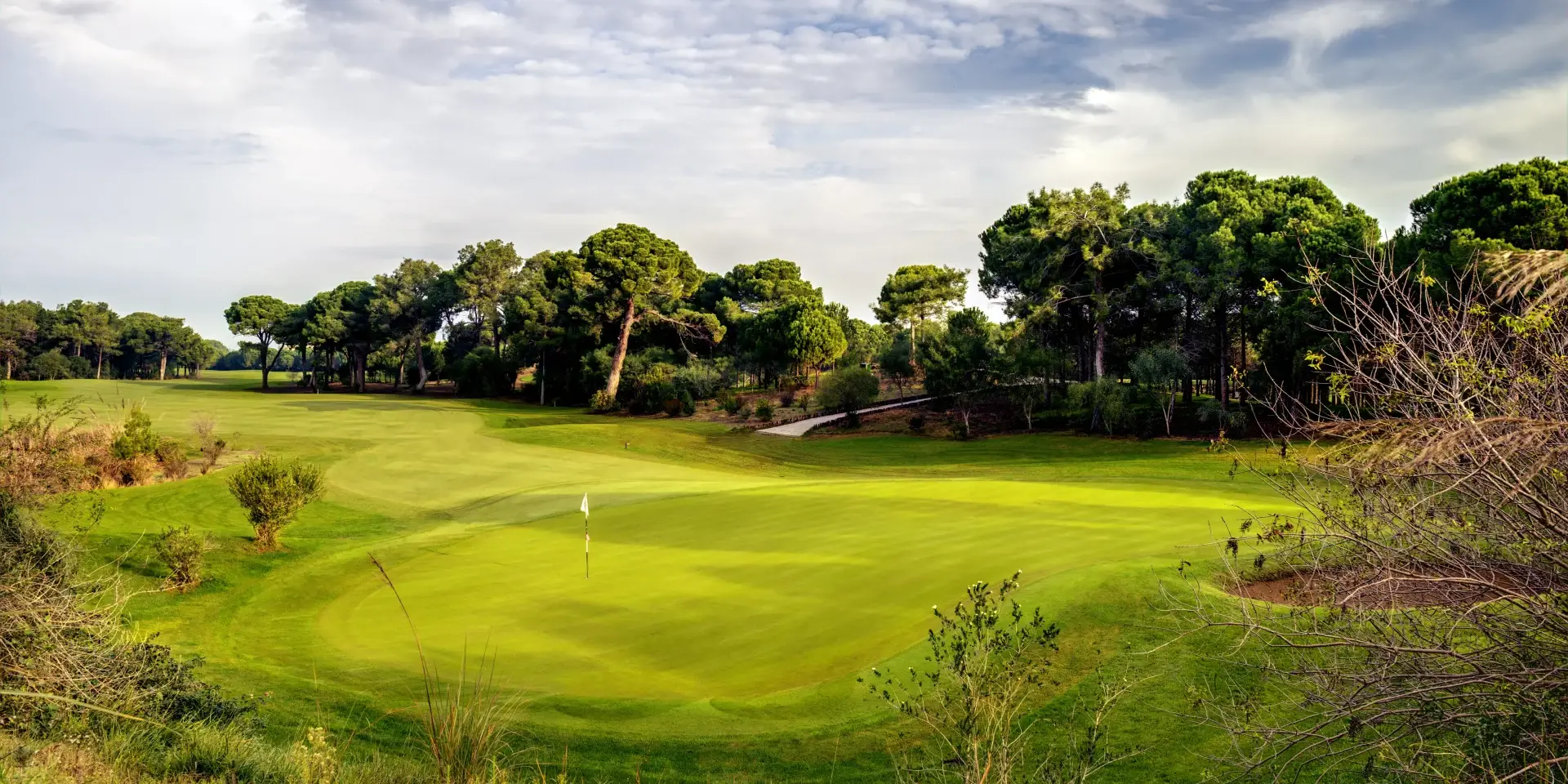 Cornelia Golf Club - Çimser