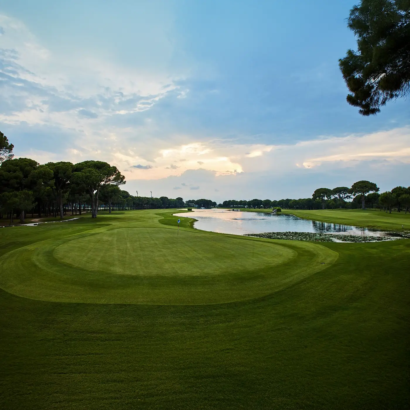 Gloria Golf Resort - Çimser